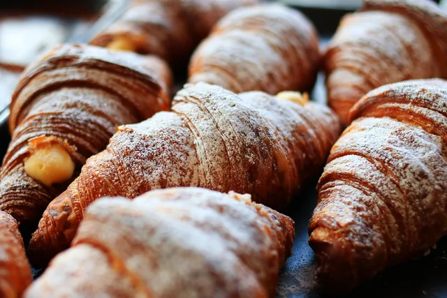 bread, croissants, food, bakery, roast, eating, morning, powder, cafe, flour, bake, dessert, sweet, fresh, delicious, bread, bread, croissants, bakery, bakery, bakery, cafe, cafe, cafe, cafe, cafe. The bakery products that earn the highest margin